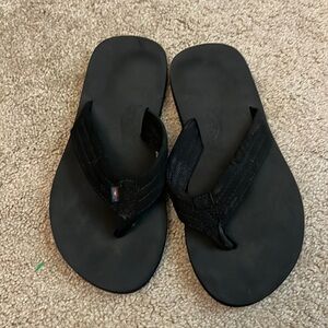 Children size 4/5 black Rainbow sandals